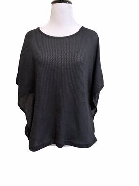 Finjani small Women's Black Waffle Knit Poncho-Style Oversized Top